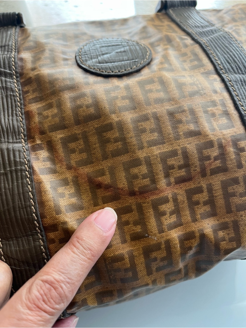 FENDI VINTAGE FF MONOGRAM HANDBAG - Picture 8 of 16